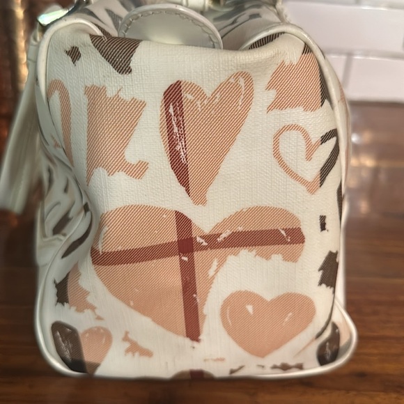 Burberry patent Nova check heart Chester bowling bag with COA. - Picture 7 of 16